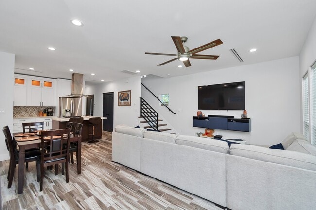 property at 4209 New Orleans St