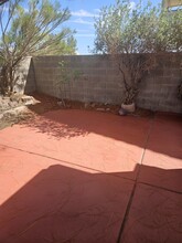 6102 Hillside Bloom Ct, Unit summerhills condos in Las Vegas, NV - Foto de edificio - Building Photo
