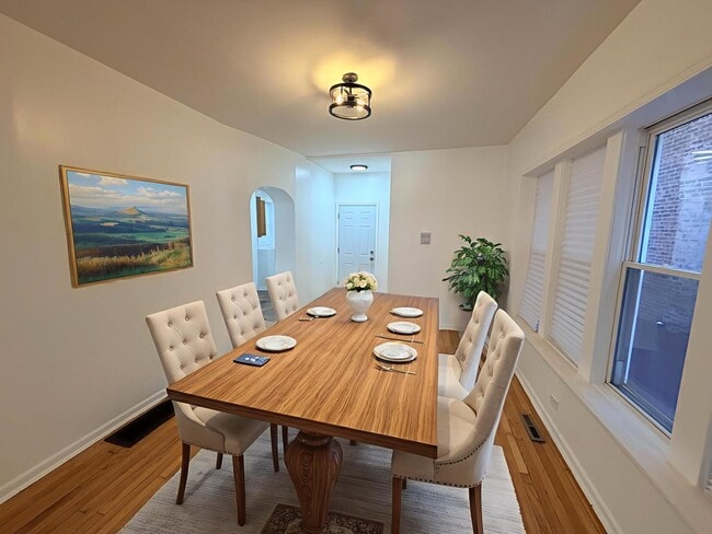 7553 S Evans Ave in Chicago, IL - Building Photo - Building Photo