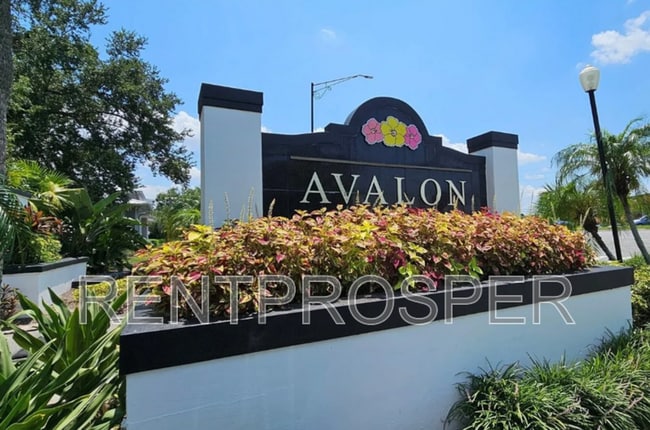 property at 4223 S Semoran Blvd