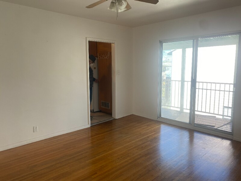 5616 Kinston Ave in Culver City, CA - Building Photo