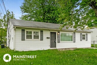 7300 Betsy Ross Dr in Louisville, KY - Building Photo - Building Photo