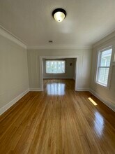 1018 Kilsyth Rd, Unit 2 in Elizabeth, NJ - Foto de edificio - Building Photo