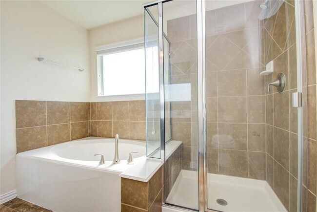 5136 Gable Ln in Houston, TX - Building Photo - Building Photo