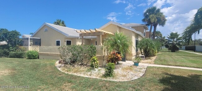 1430 Malibu Cir NE in Palm Bay, FL - Building Photo - Building Photo