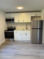 125 Sibley Ave, Unit C in Ardmore, PA - Building Photo