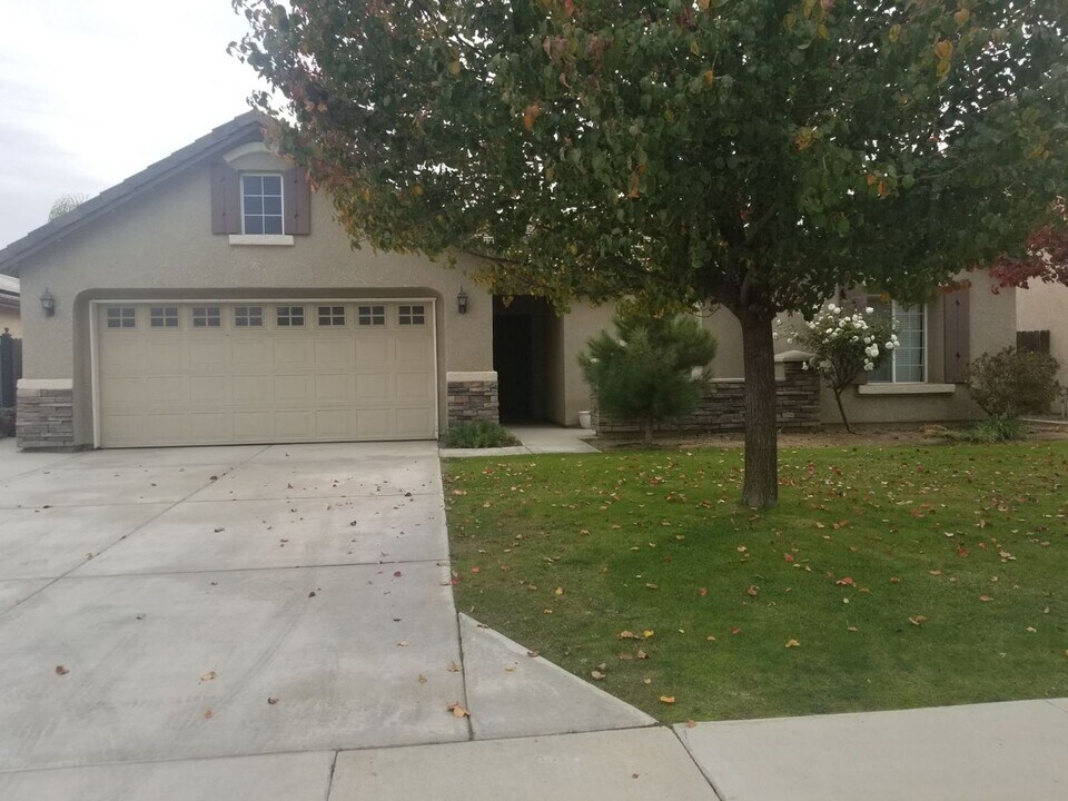 11111 Mayacamas Dr-Unit -11111 Mayacamas dr in Bakersfield, CA - Building Photo