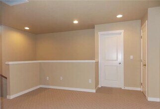 3520 Hepburn St NE in Lacey, WA - Building Photo - Building Photo