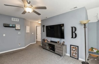 1131 Euclid Ave in Des Moines, IA - Building Photo - Building Photo