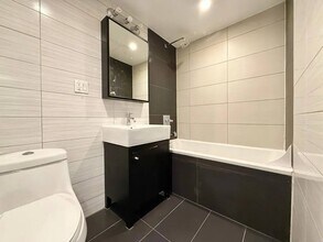 Prime Bushwick Room, HDTV, 15 min to Manha in Brooklyn, NY - Building Photo - Building Photo