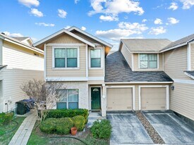 6223 W Jolie Ct in San Antonio, TX - Building Photo