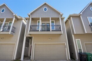 902 W 20th St in Houston, TX - Building Photo