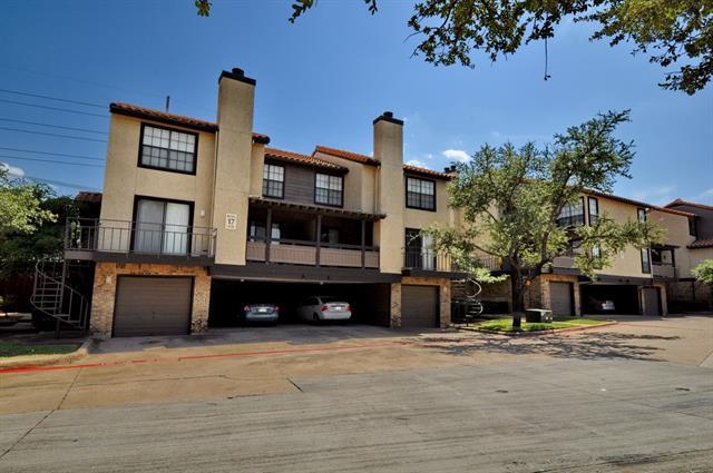 2610 Lakehill Ln in Carrollton, TX - Building Photo