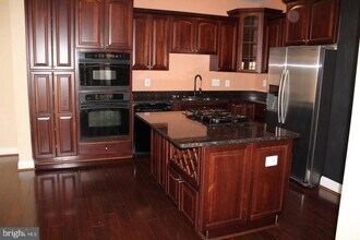 41833 Bristow Manor Dr in Ashburn, VA - Building Photo - Building Photo