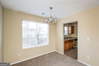3048 Laurengate Dr in Decatur, GA - Building Photo - Building Photo