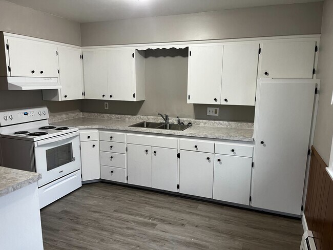 1347 6th Ave SE in Rochester, MN - Building Photo - Building Photo