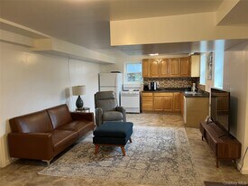 8 Blackford Ave in Yonkers, NY - Building Photo