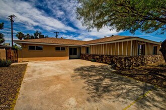1030 E Manhatton Dr in Tempe, AZ - Building Photo - Building Photo