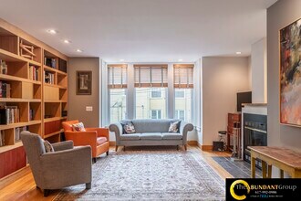 54 Trowbridge St in Cambridge, MA - Building Photo - Building Photo