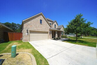 29011 Porch Swing in Boerne, TX - Building Photo - Building Photo