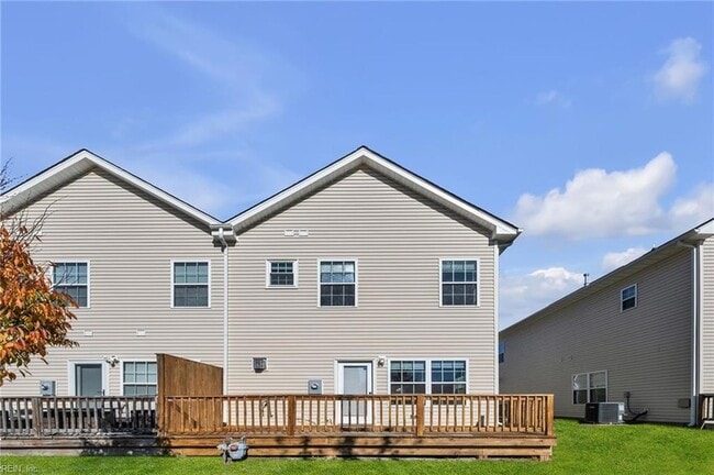 209 Astra Ln. in Chesapeake, VA - Building Photo - Building Photo