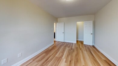 158 Ontario in St Catharines, ON - Building Photo - Building Photo