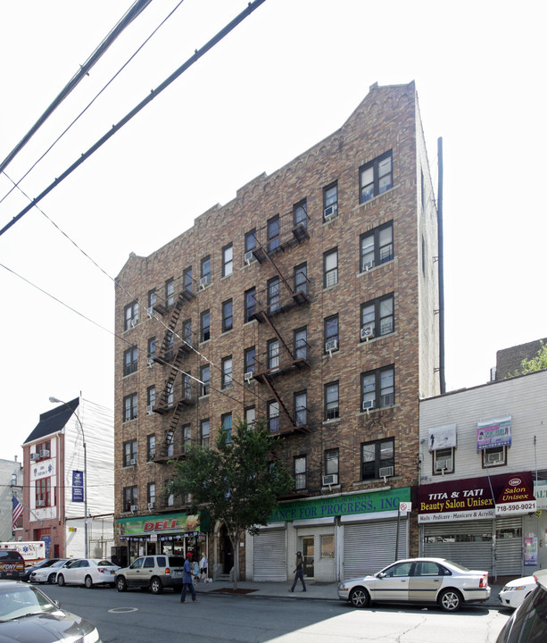 1070 Ogden Ave in Bronx, NY - Foto de edificio