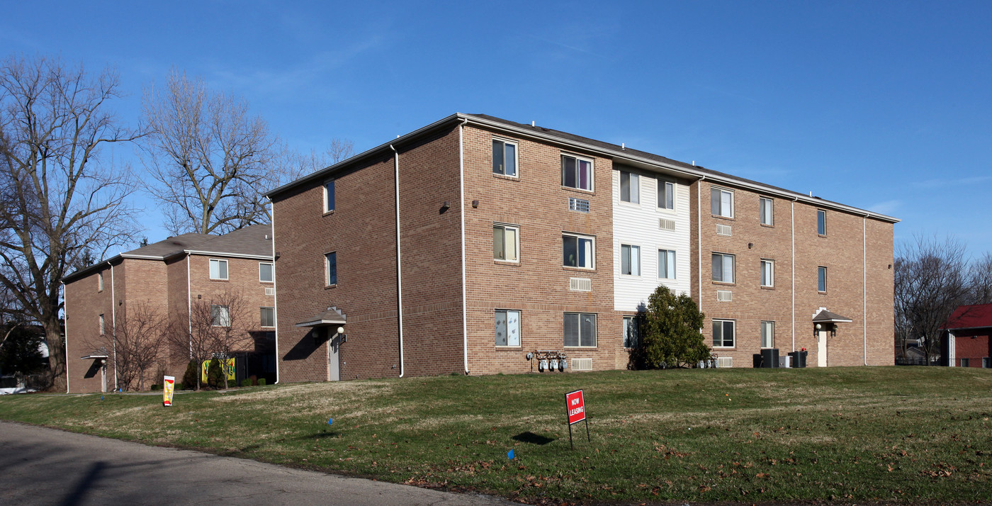 815 Edgemont Ave in Indianapolis, IN - Foto de edificio