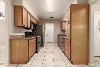 3613 S Kenneth Pl in Tempe, AZ - Building Photo - Building Photo