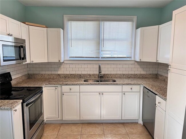 356 Rapier Ave in Mobile, AL - Building Photo - Building Photo