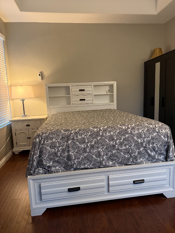 7847 Hazelnut Dr in Corona, CA - Building Photo - Building Photo