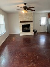 719 Co Rd 304 in Bertram, TX - Building Photo - Building Photo