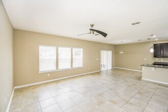 918 Glendale Ln in Orange Park, FL - Building Photo - Building Photo