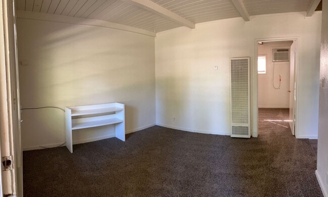 1130 Stoddard Ave in Modesto, CA - Building Photo - Building Photo