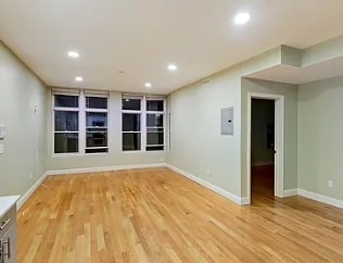 296 Dudley St in Boston, MA - Foto de edificio - Building Photo