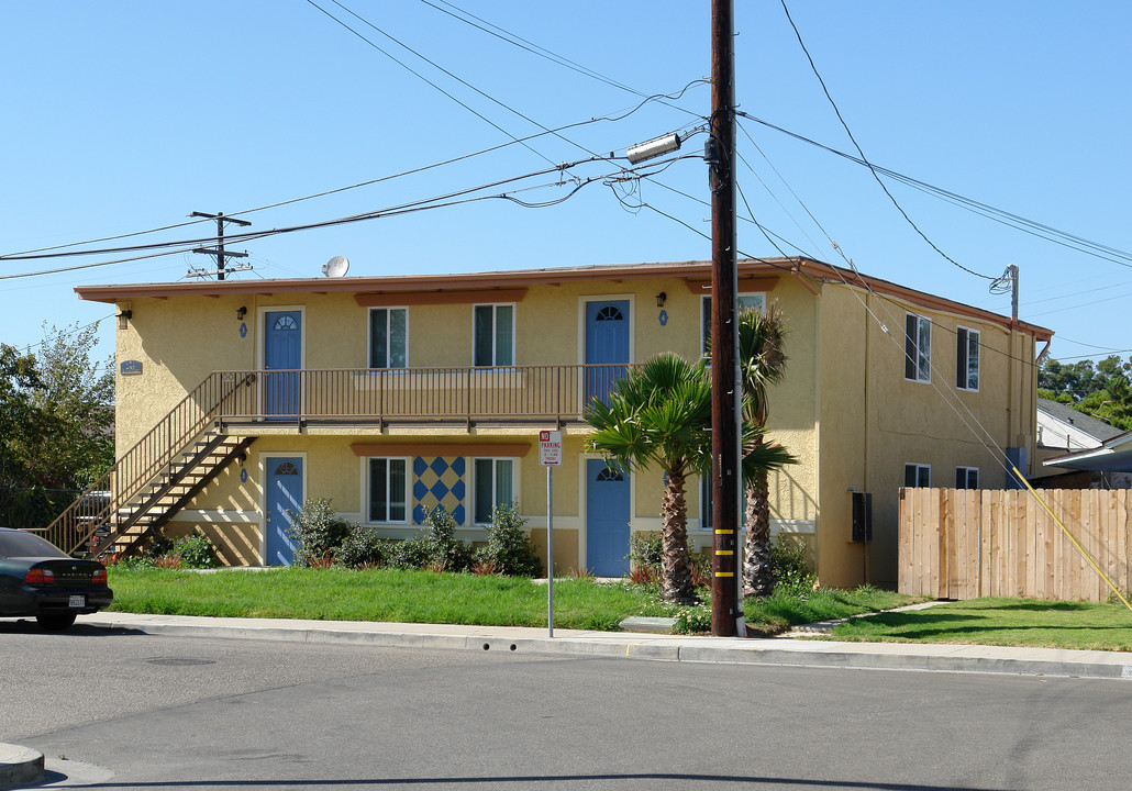 249 E A St in Port Hueneme, CA - Building Photo