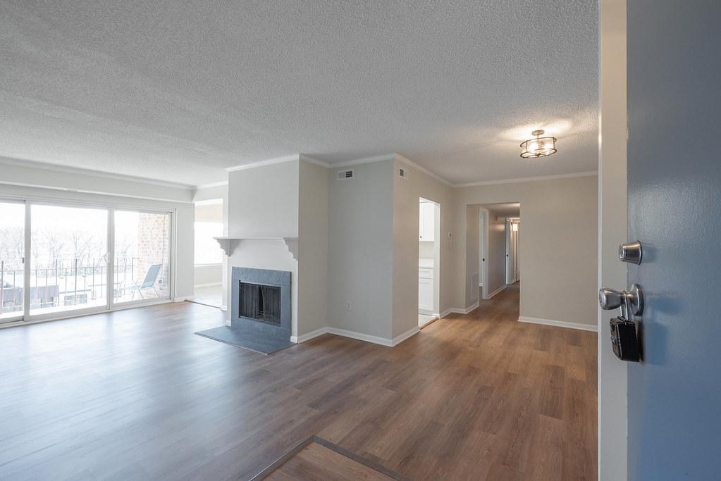 1509 Regency Woods Rd in Henrico, VA - Building Photo