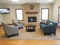 Building Photo - Newport Landing Apartamentos in Akron, Ohio