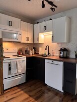 2120 Pearl St in Nacogdoches, TX - Building Photo