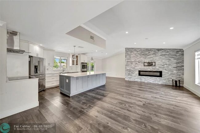 property at 6401 Crossbow Ct