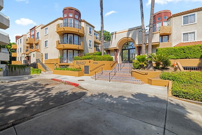 Regency at Encino