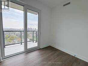 308-1308 Jarvis St in Toronto, ON - Building Photo - Building Photo