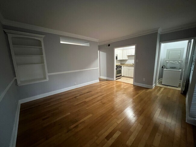 6980 Roswell Rd in Sandy Springs, GA - Building Photo - Building Photo