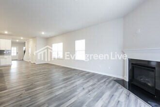 now in Woodruff, SC - Building Photo - Building Photo