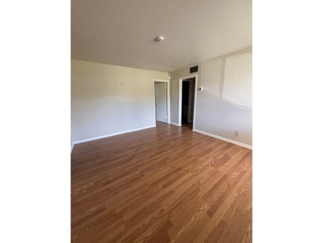 property at 2148 Bunting Dr