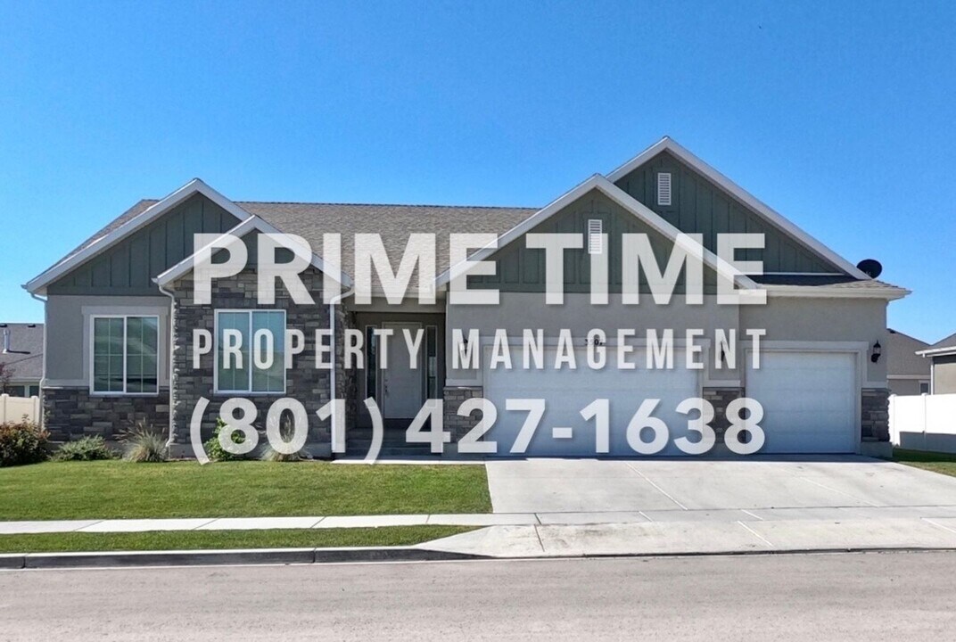 3507 W 2600 N in Eagle Mountain, UT - Building Photo