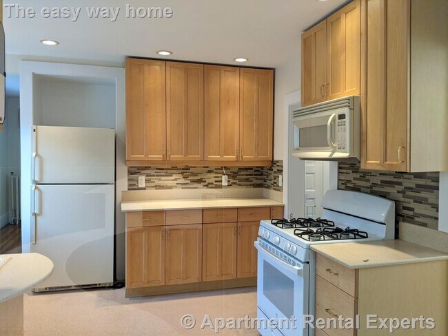 13 Garden Terrace in Malden, MA - Foto de edificio - Building Photo