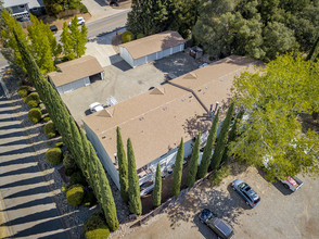 3384 La Canada Dr in Cameron Park, CA - Building Photo - Building Photo