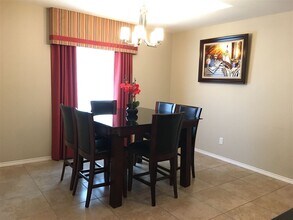 3918 Ivana Ct in Laredo, TX - Building Photo - Building Photo
