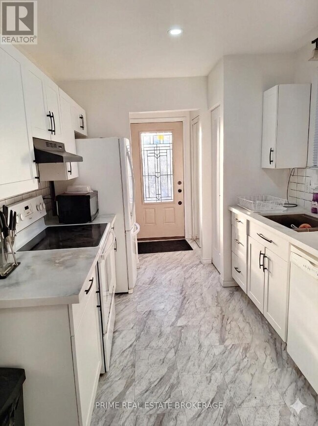 1651 Jalna Blvd in London, ON - Building Photo - Building Photo